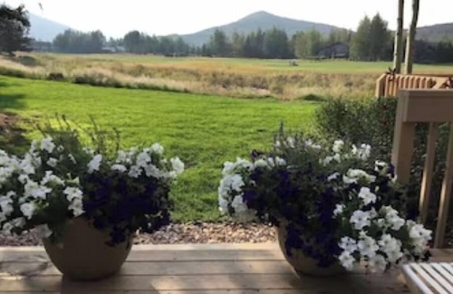 Park Meadows House | Park Meadows Racquet Club Condo with Breathtaking Views