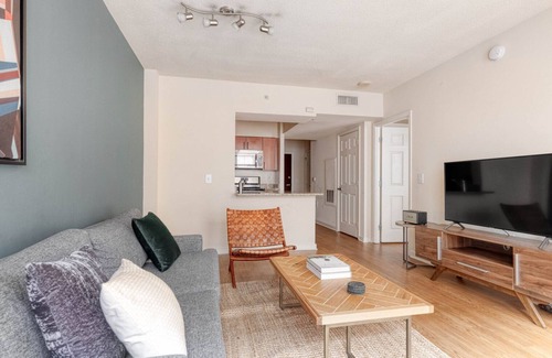 West End Apartment | Rad Foggy Bottom 1BR with Gym & Rooftop near Georgetown