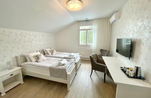 Kausala Hotel | Experience Radalla Resort: Oceanfront Bliss for All
