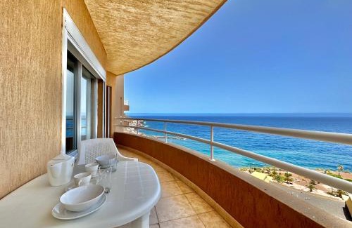 Radazul Apartment | Oceanfront Radazul Views House with Breakfast and Kids’ Fun