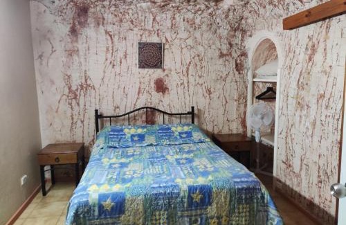 Coober Pedy Hotel | Unique Stay at Radeka Downunder Underground Motel