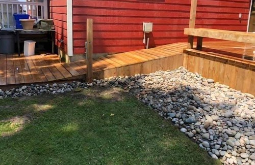 Bluewater Cottage | Rader's Haven Airy LakeView