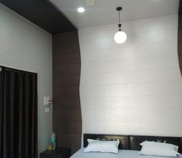 Vrindavan House | Cozy Stay at Radha Krishna Dham with Breakfast & Pet-Friendly