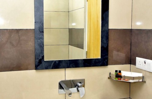 Salasar Hotel | Radhika Stay