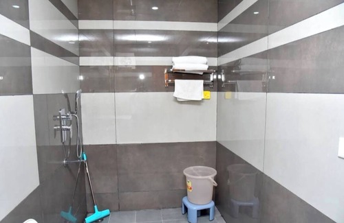 Salasar Hotel | Radhika Stay