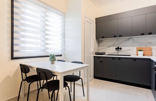 Neo Psychiko Apartment | Inviting 2BR Apartment with Kitchen in Neo Psichiko
