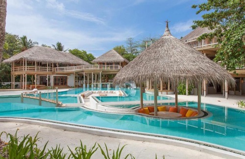 Baa Atoll Resort | Discover Radiant Resort Maldives: Ocean Views & Pet-Friendly