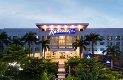 Lagos Hotel | Elegant Oceanfront Retreat at Radisson Blu Anchorage Hotel