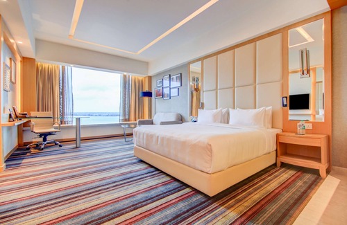 Gorakhpur Hotel | Relax at Radisson Blu Gorakhpur with Pool & Spa Amenities