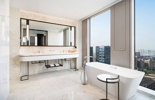 Xiacheng Hotel | Elegant Radisson Blu Hangzhou Xintiandi - Rated 9.4/10