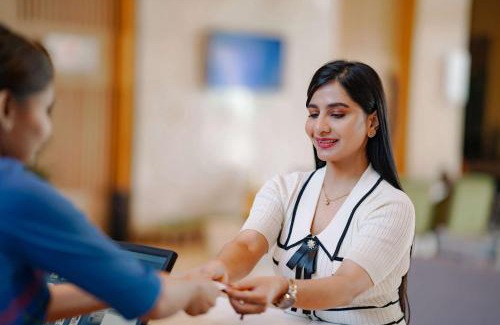 Amritsar Hotel | Experience Elegance at Radisson Blu Hotel Amritsar