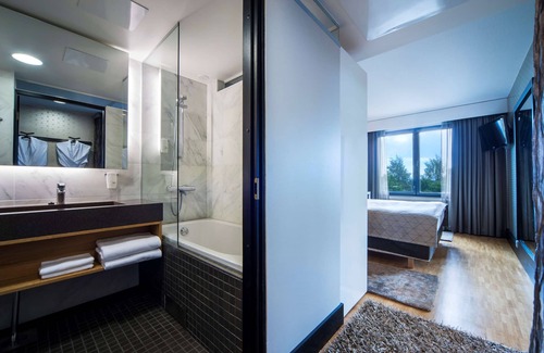 Lantinen District Hotel | Experience Comfort at Radisson Blu Hotel, Espoo - 4 Stars
