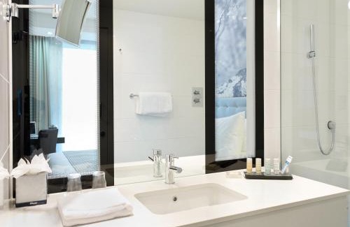 Bothamsall Hotel | Ideal Radisson Blu Hotel East Midlands Airport Stay