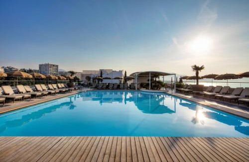 Fabron Hotel | Discover Radisson Blu Hotel Nice: Beachfront Oasis Awaits