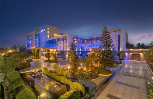Rudrapur Hotel | Experience Comfort at Radisson Blu Hotel Rudrapur