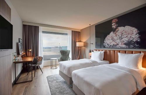 Kloten Hotel | Discover Radisson Blu Hotel Zurich Airport: Pet Friendly & Accessible