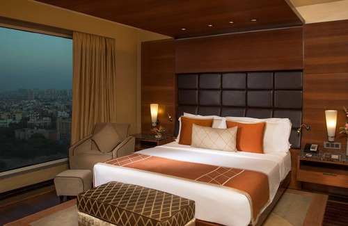 Kaushambi Hotel | Discover Radisson Blu Kaushambi Delhi NCR: 5-Star Retreat