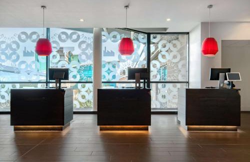 Ringway Hotel | Discover Radisson Blu Manchester Airport: 4-Star Comfort Awaits