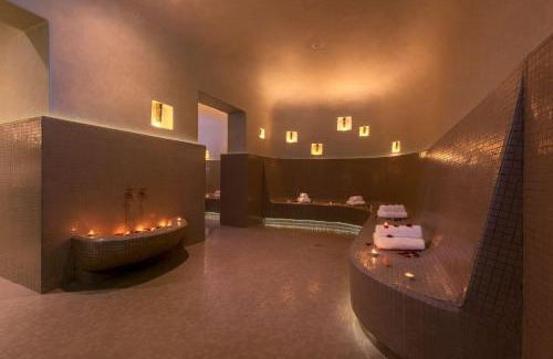 Gueliz Hotel | Elegant Stay at Radisson Blu Marrakech, Carré Eden - 5 Star