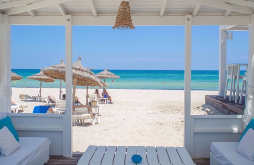 Mezraia Hotel | Elegant Radisson Blu Palace Resort & Thalasso in Djerba