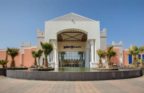 Jizan Hotel | Experience Radisson Blu Resort Jizan: Oceanfront Bliss Awaits