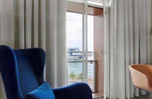 Hietalahti Hotel | Stylish Radisson Blu Seaside Hotel in Helsinki - Pet Friendly
