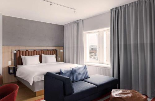 Hietalahti Hotel | Stylish Radisson Blu Seaside Hotel in Helsinki - Pet Friendly