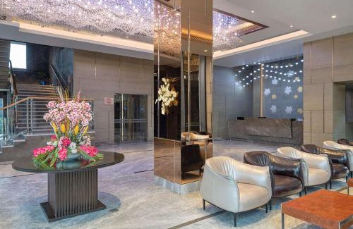 Kaushambi Hotel | Elegant Stay at Radisson Blu Towers Kaushambi Delhi NCR