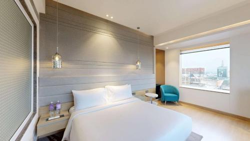 Kaushambi Hotel | Elegant Stay at Radisson Blu Towers Kaushambi Delhi NCR