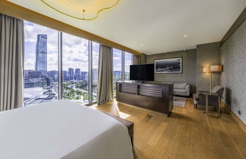 Uludag Hotel | Elegant Radisson Collection Hotel in Vadistanbul - 5 Stars
