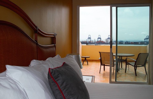 Colon Hotel | Discover Radisson Colon 2,000 Hotel & Casino: 4-Star Retreat