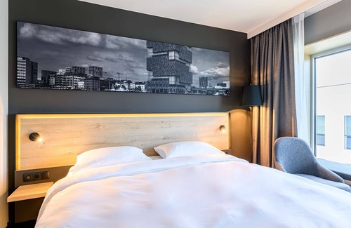 Berchem Hotel | Discover Radisson Hotel Antwerp Berchem - Rated 8.8/10