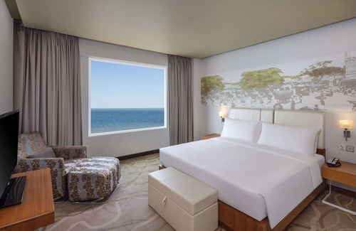 Colombo 04 Hotel | Discover Radisson Hotel Colombo: 4-Star Comfort Awaits