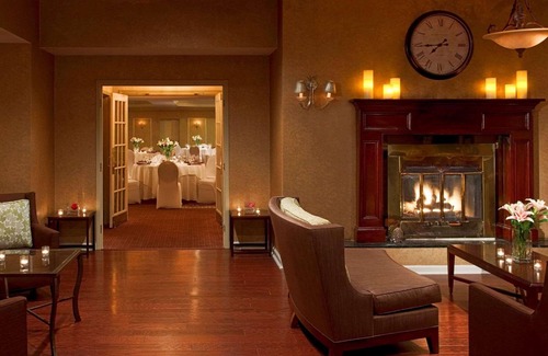 Hauppauge Hotel | Comfortable Stay at Radisson Hotel Hauppauge-Long Island