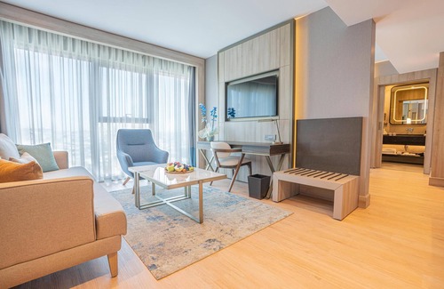 Zeytinburnu Hotel | Radisson Hotel Istanbul Merter