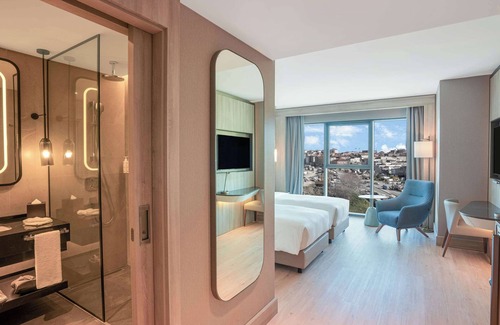Zeytinburnu Hotel | Radisson Hotel Istanbul Merter