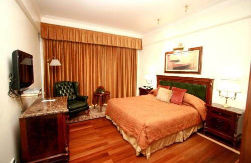 Jalandhar Hotel | Relax at Radisson Hotel Jalandhar: Spa, Pool & Family-Friendly