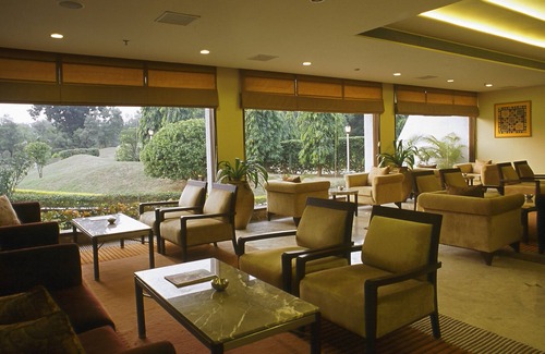 Khajuraho Hotel | Elegant Stay at Radisson Hotel Khajuraho with Spa & Pool