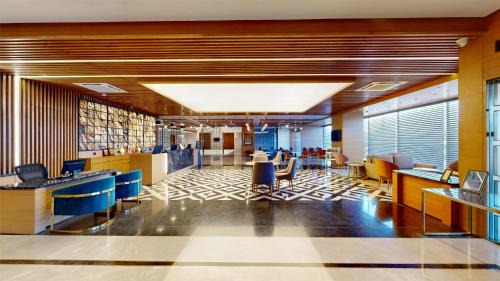 Nathdwara Hotel | Experience Radisson Hotel Nathdwara: Spa & Oceanfront Bliss