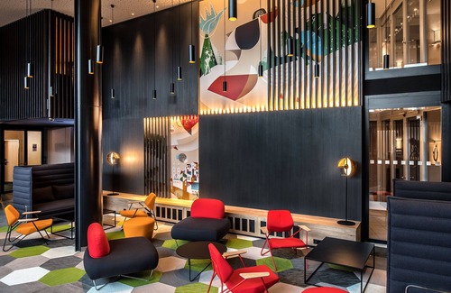 Ruemlang Hotel | Relax at Radisson Hotel Zurich Airport with Top Amenities
