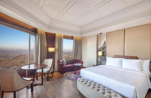 Fagu Hotel | Discover Radisson Kufri: A 5-Star Family-Friendly Retreat