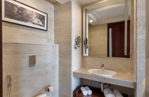 Kufri Hotel | Explore Radisson Kufri: Poolside Relaxation Awaits You