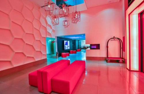 Campinas Hotel | Modern Radisson RED Campinas: Pet-Friendly with Pool & Spa