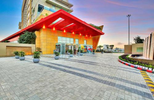 Sector 62 Hotel | Experience Premium Comfort at Radisson RED Chandigarh Mohali