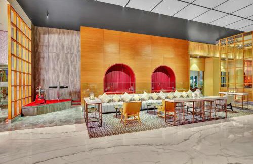 Sector 62 Hotel | Experience Premium Comfort at Radisson RED Chandigarh Mohali