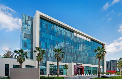 Dubai Hotel | Experience Radisson RED Dubai Silicon Oasis - 4-Star Comfort