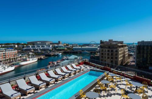 Silo District Hotel | Discover the Radisson RED Hotel V&A Waterfront Cape Town