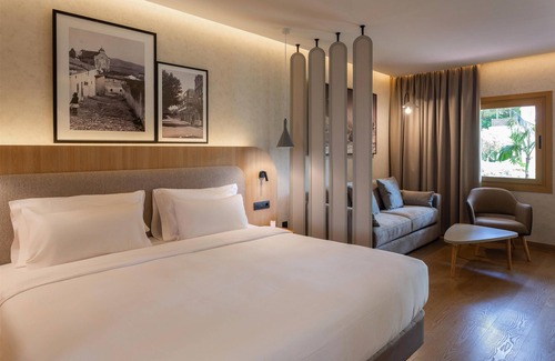 Puerto de la Cruz Hotel | Relax at Parque San Antonio: A 4-Star Family Getaway