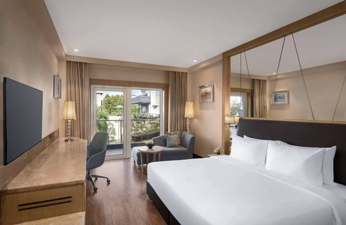 Gandhidham Hotel | Discover Radisson Hotel Kandla: A 4-Star Retreat with Spa