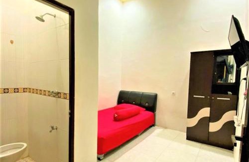 Makassar House | Budget-Friendly Stay at Radja Guest House for Families